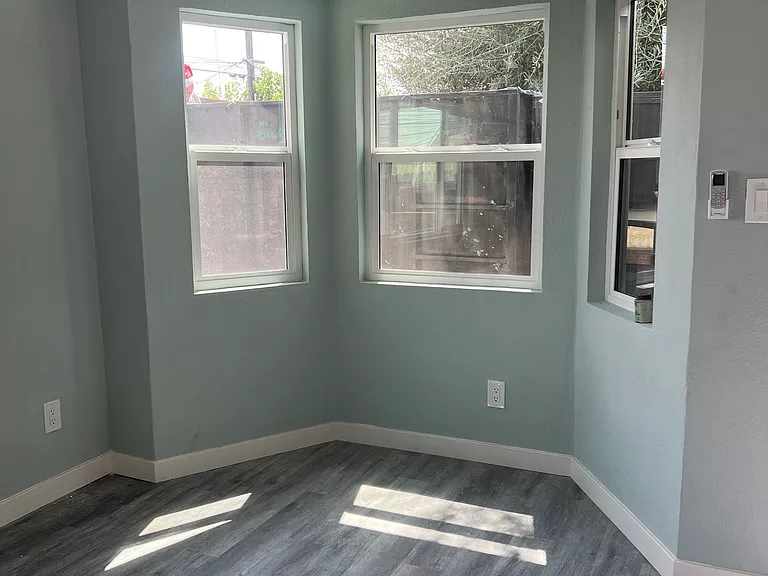 734 S Sadler Ave #734 — Photo 6