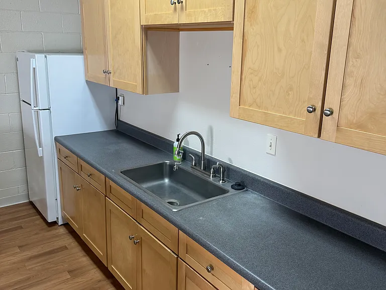 Fernmar Apartments — Photo 9