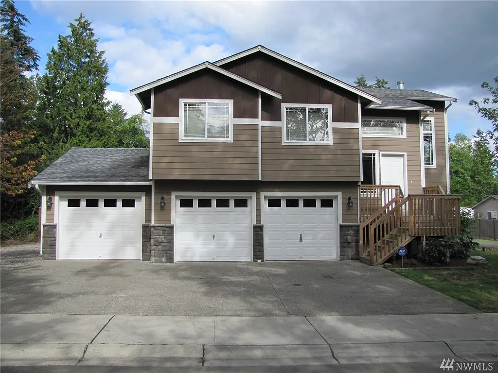 37500 37th Ave S photo 1