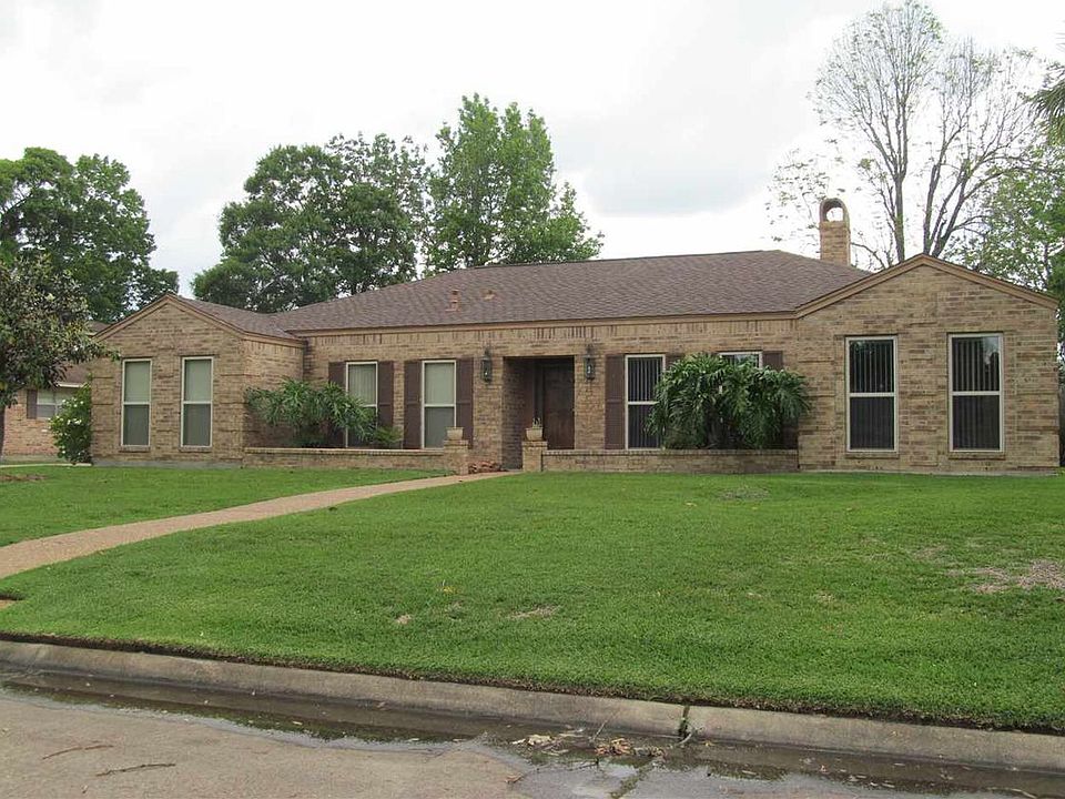 1st image of 5940 Pinkstaff Ln