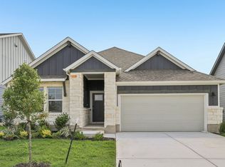 717 Universal Dr, Hutto, TX 78634