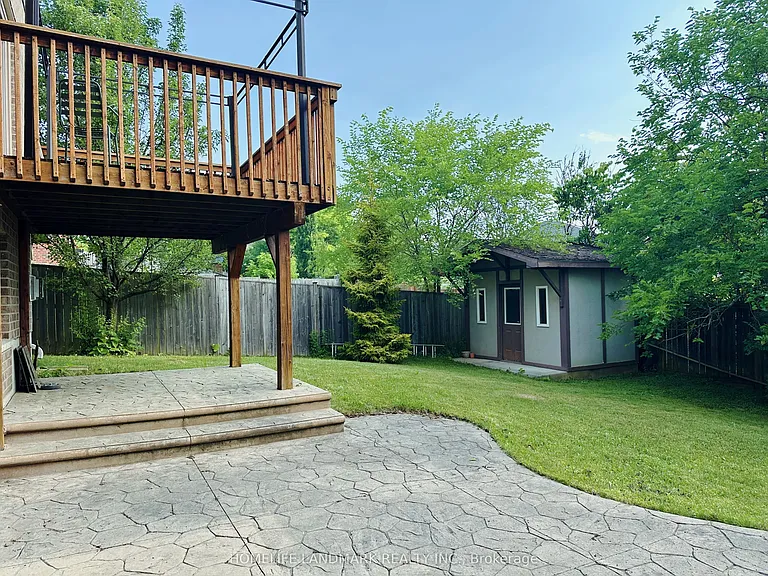 388 Berryhill Dr — Photo 21