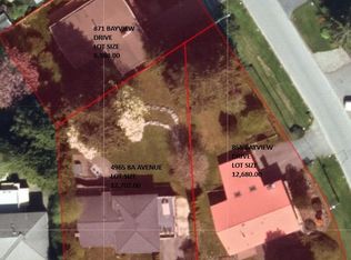 855 Bayview Dr, Delta, BC V4M2R5