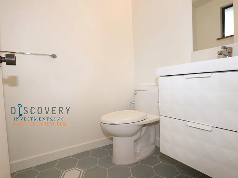 5635 Merriewood Dr — Photo 14