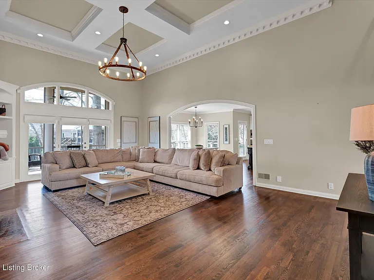 2603 Locust Hill Pl — Photo 9