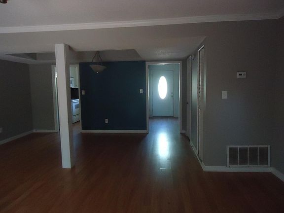 4th image of 1706 Twin Brooks Dr