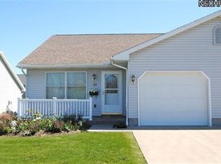 365 Spruce St, Barberton, OH 44203