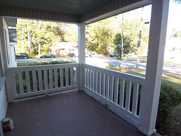 5th image of 102 Rotary Ave