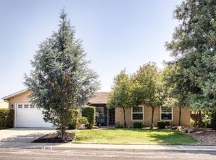 2831 Claremont Ave, Clovis, CA 93611
