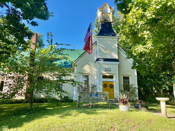 2602 N Walnut St, Attica, IN 47918