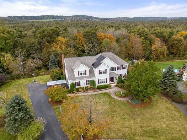 10 Brook Hill Rd, Fiskdale, MA 01518