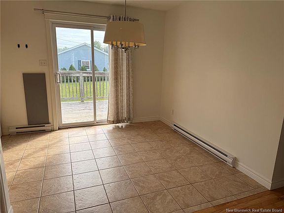 5th image of 333 Twin Oaks Dr