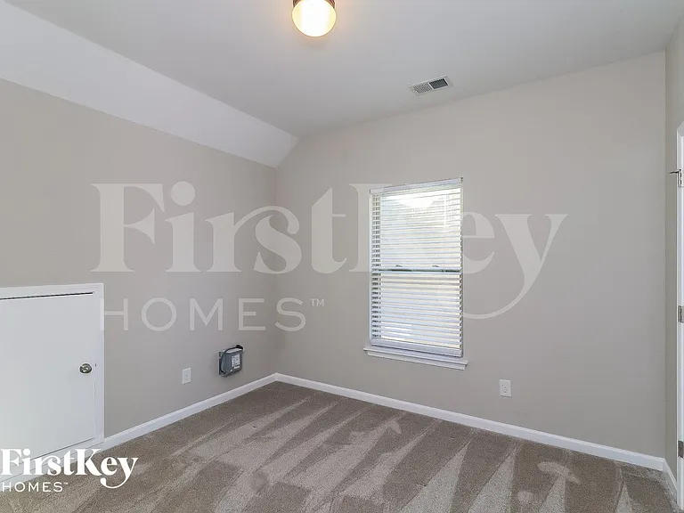 3827 Humber Ct — Photo 11