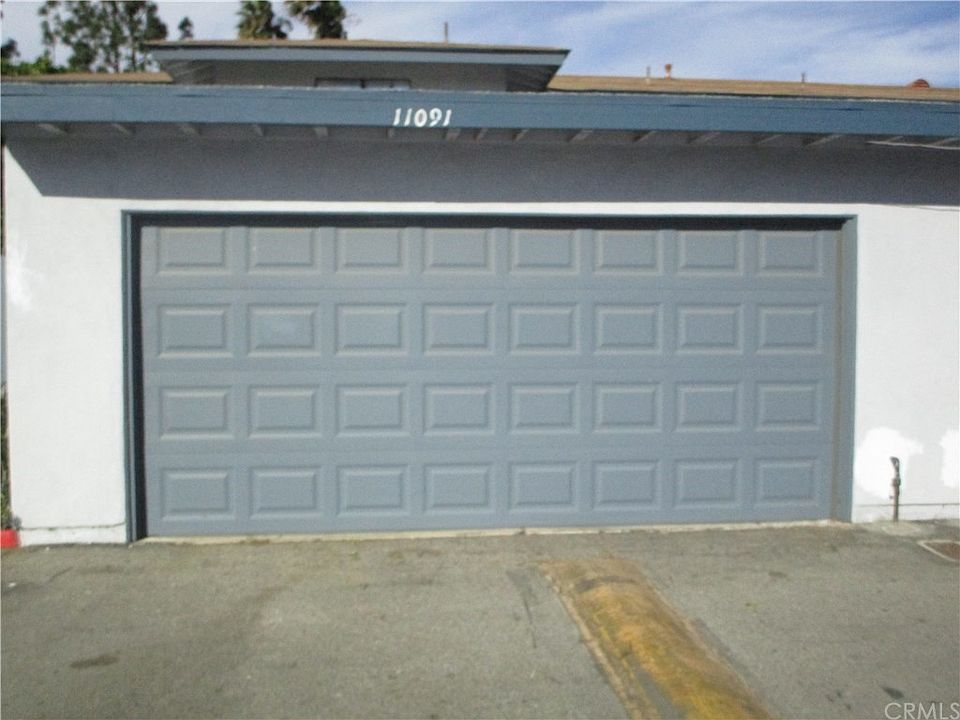 2nd image of 11091 Irwin Dr