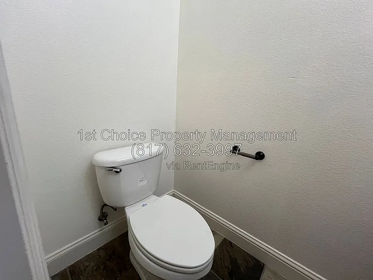 4730 Birchman Ave — Photo 21