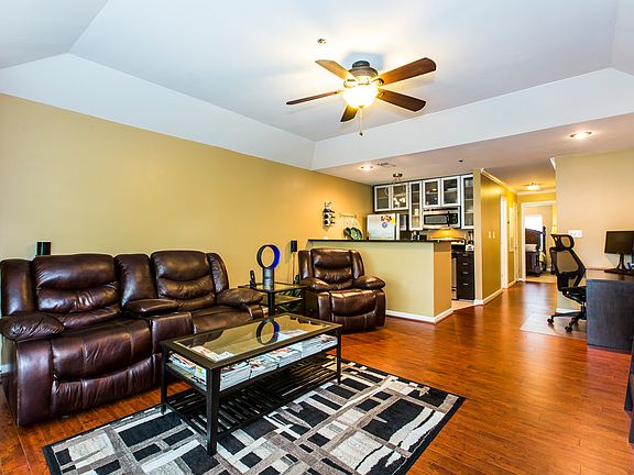 5th image of 509 Graham St #3G