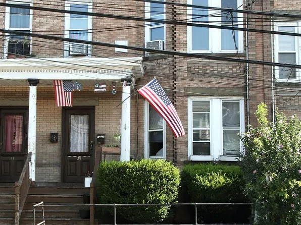 39 West 47th Street image 1 of 11