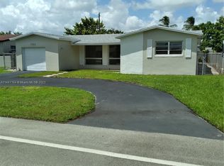 7733 Embassy Blvd, Miramar, FL 33023