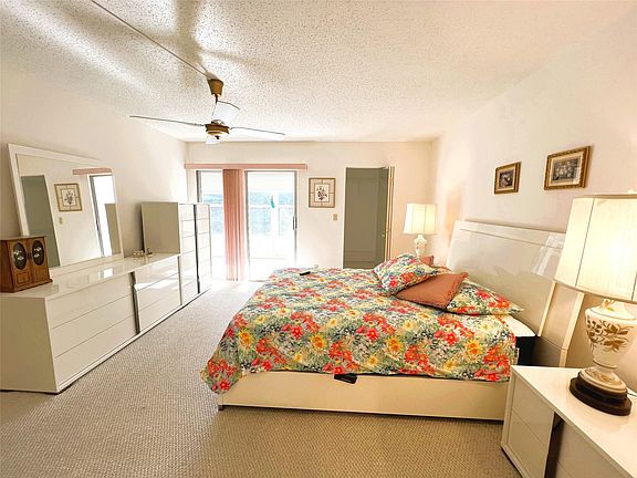 4th image of 2202 Lucaya Bend #N-4