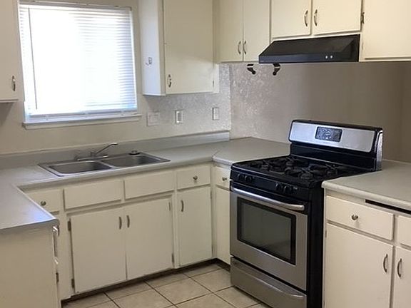 5th image of 30791 Robinson Rd