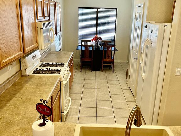 3rd image of 13783 W CARIBBEAN Lane