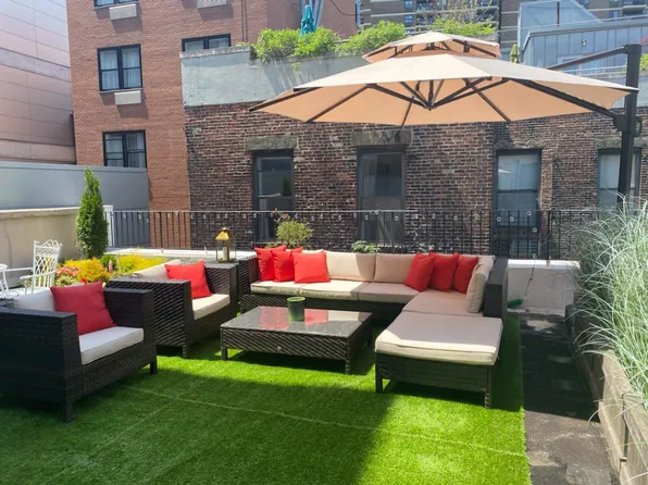 264 Water Street image 4 of 12