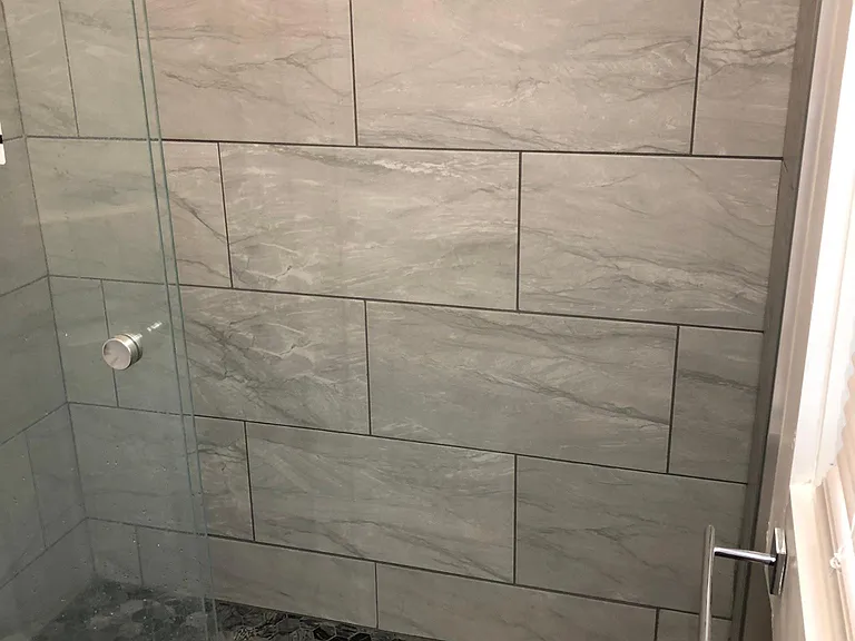 1st floor bath shower