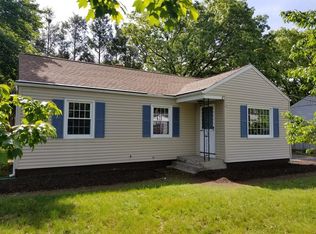 31 Duggan Cir, Springfield, MA 01119