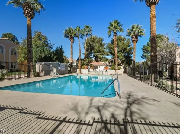 8452 Boseck Dr Unit 217, Las Vegas, NV 89145