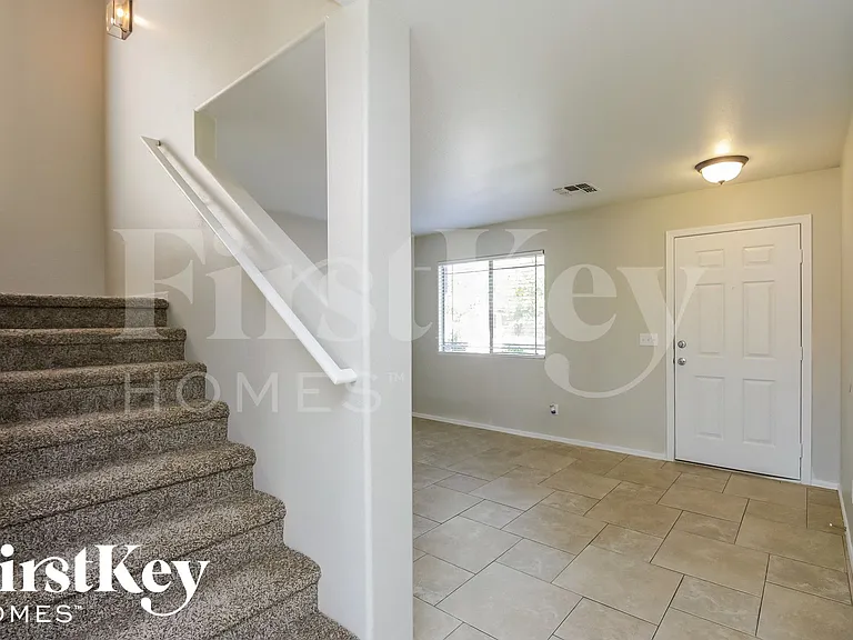 30954 N Desert Honeysuckle Dr — Photo 2