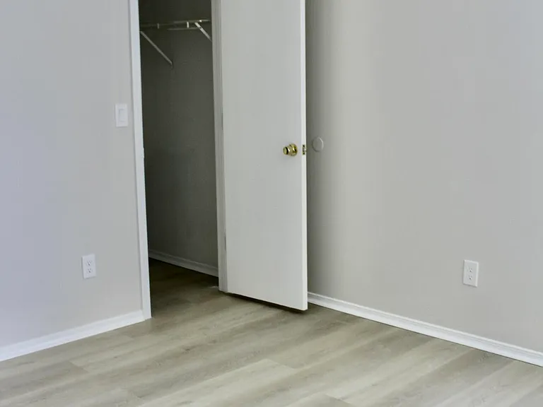 10178 Geni Hill Cir N — Photo 11