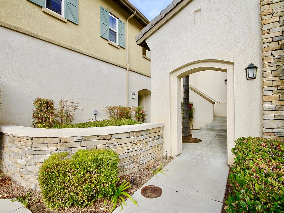 1st image of 26396 Arboretum Way