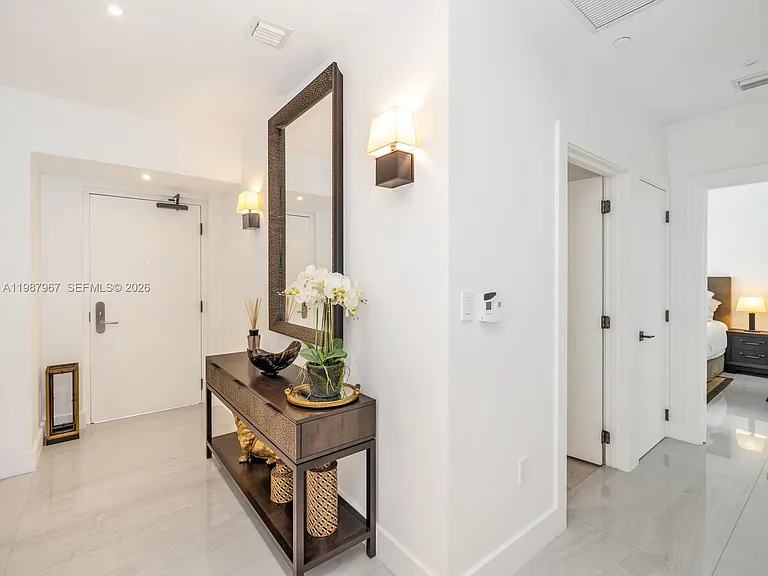 6799 Collins Ave #501 — Photo 16