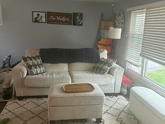 4th image of 22 Caywood Road