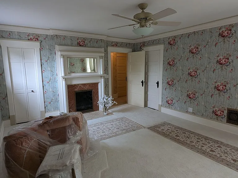212 Chestnut Ave NE — Photo 40
