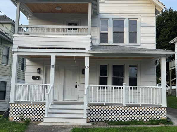 109 Division Ave