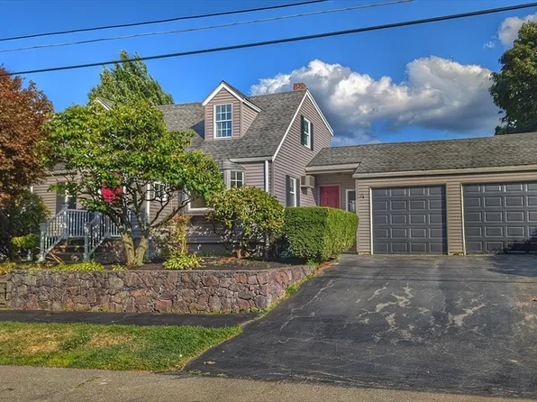 12 Dahlia Ave, Peabody, MA 01960
