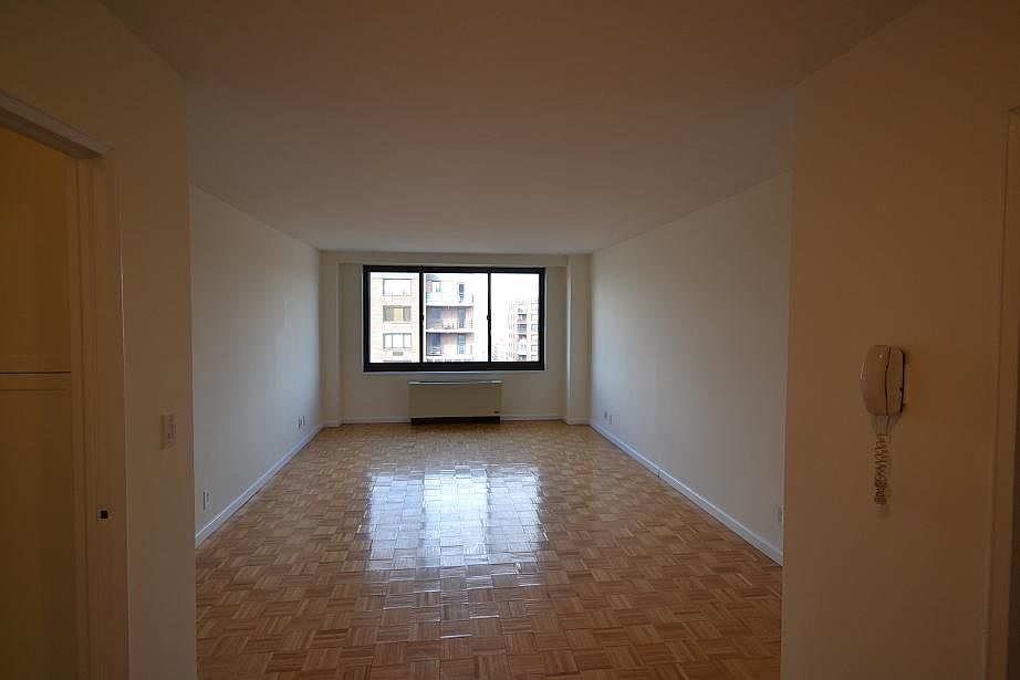 1st image of 25 W 132nd St APT 14H