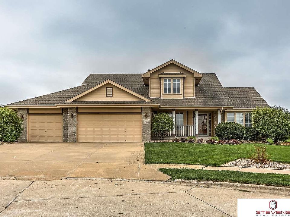 1st image of 13804 S 22nd Cir