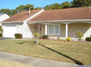 17 Sheffield Dr, Forked River, NJ 08731