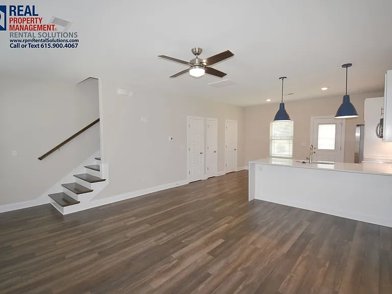 555 Gresham Ln #E4 — Photo 5