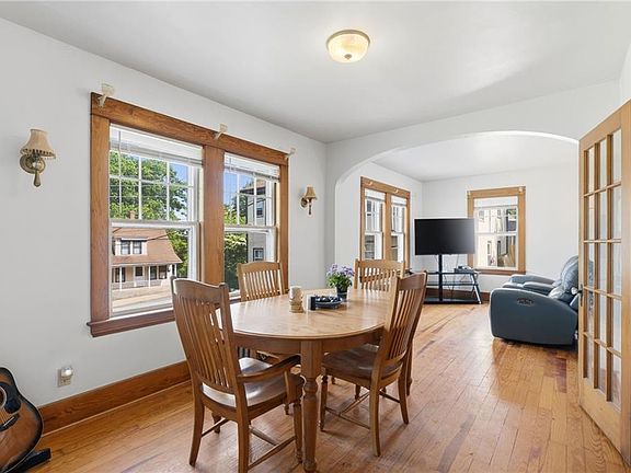3rd image of 203 Mount Saint Charles Ave