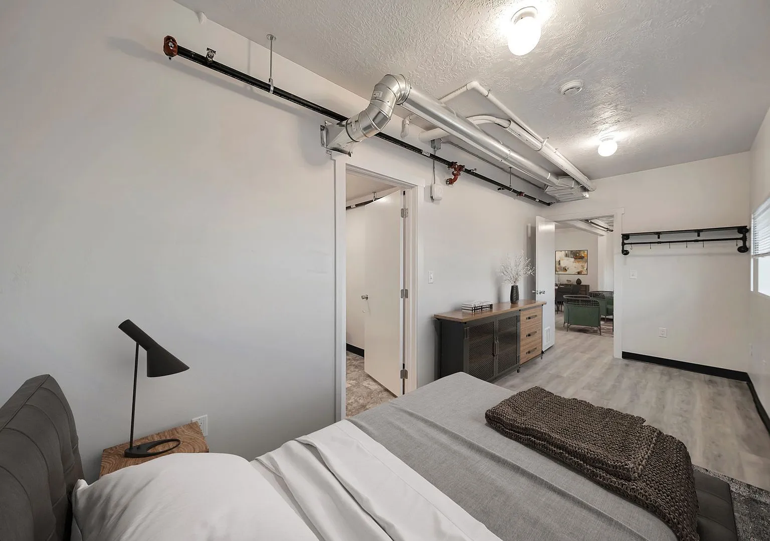 Box 500 Apartments — Photo 4