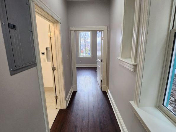 4240-42 Norfolk Ave #4242-1F