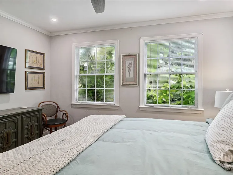 1616 Skidaway Rd — Photo 31
