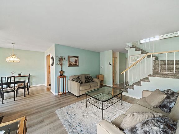 3rd image of 1774 Raleigh Ln #1774