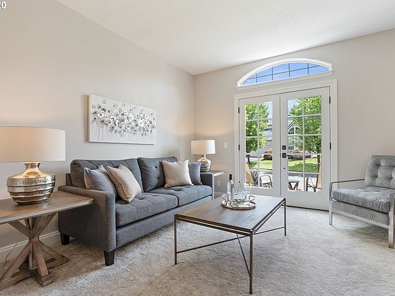 3rd image of 30657 SW Kensington Dr