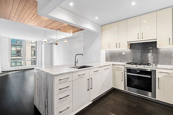 1st image of 50 Riverside Blvd APT 7E