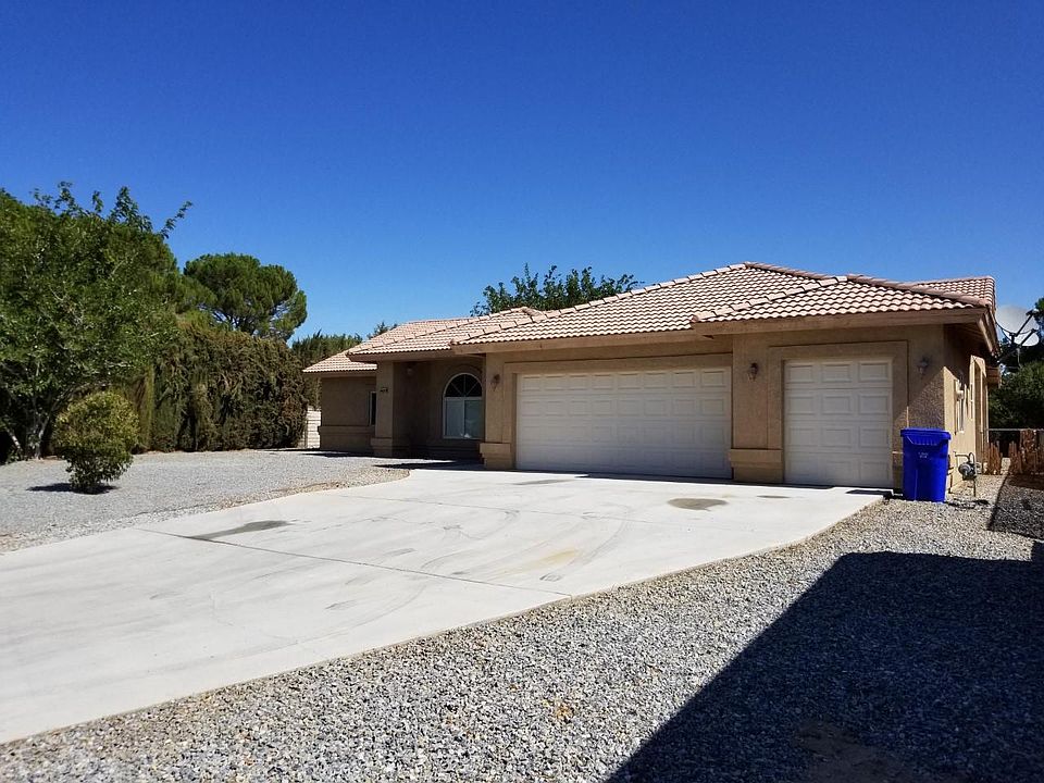 1st image of 14820 Brewster Ln