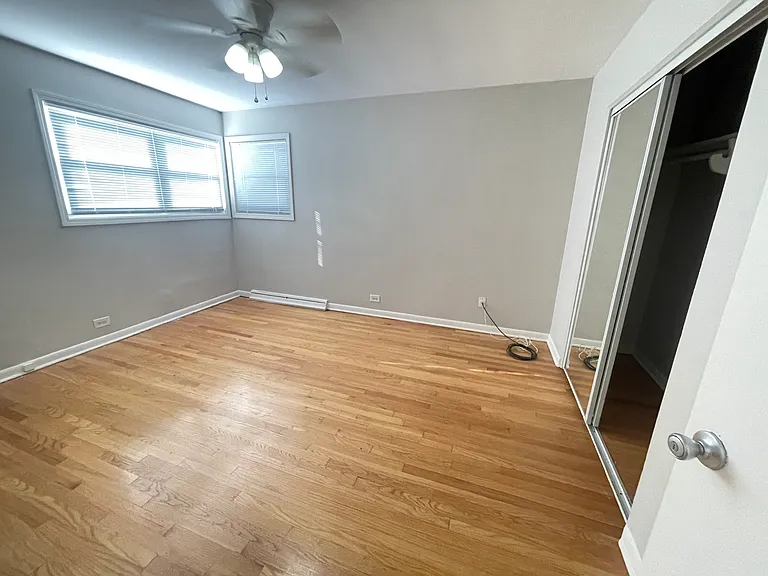 9136 N Lawler Ave #2 — Photo 11